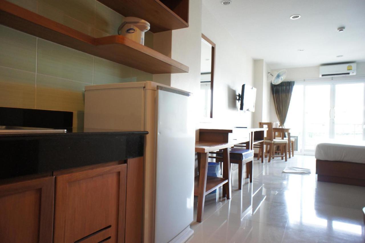 D Apartment Pattaya Eksteriør billede
