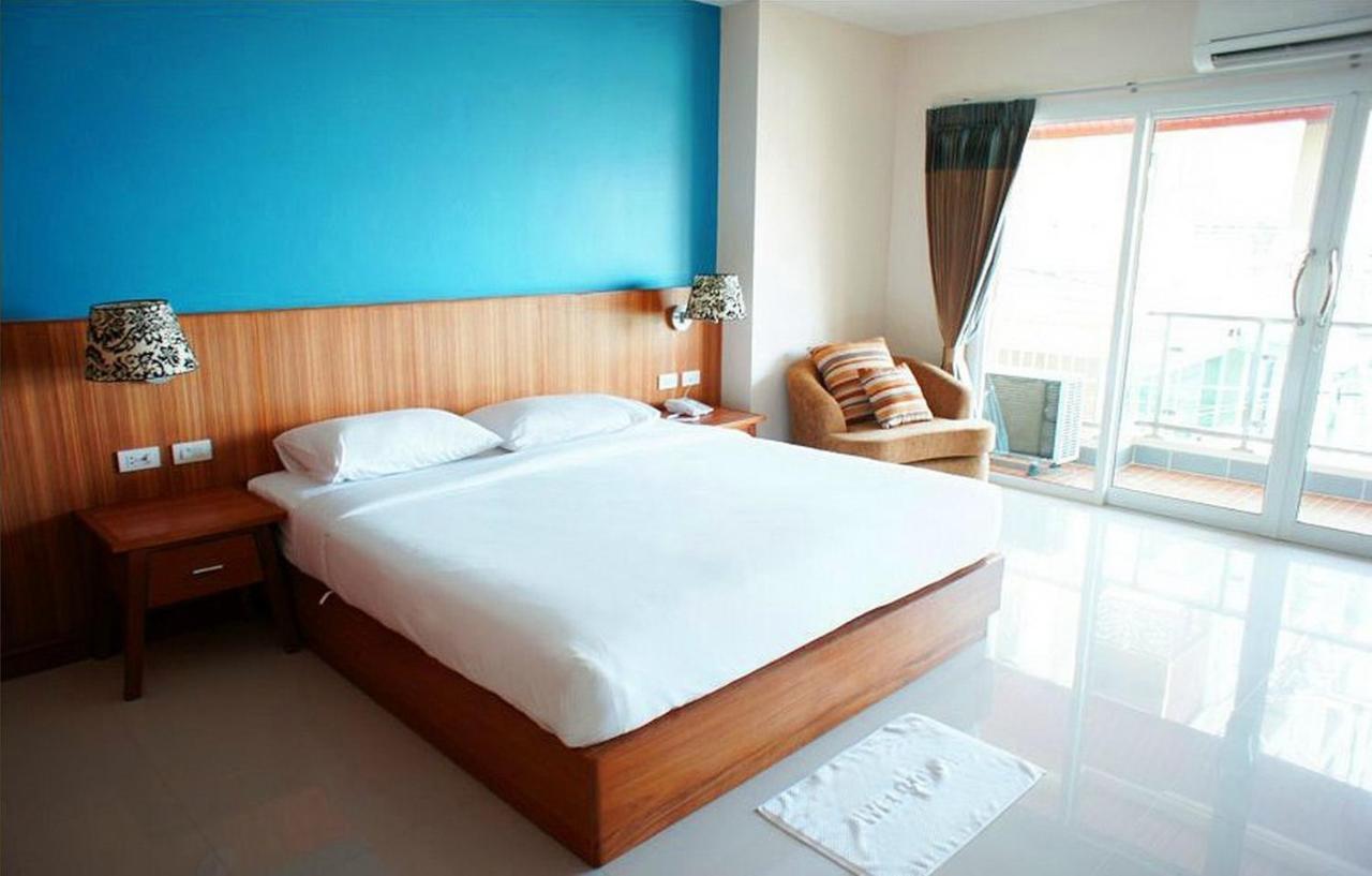 D Apartment Pattaya Eksteriør billede